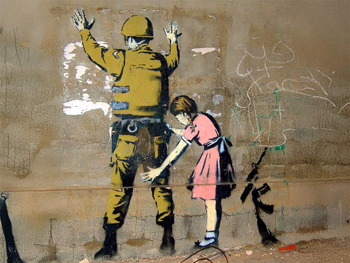 BANKSY, A HISTÓRIA E O IMPACTO DO ARTISTA MISTERIOSO DA ARTE DE RUA